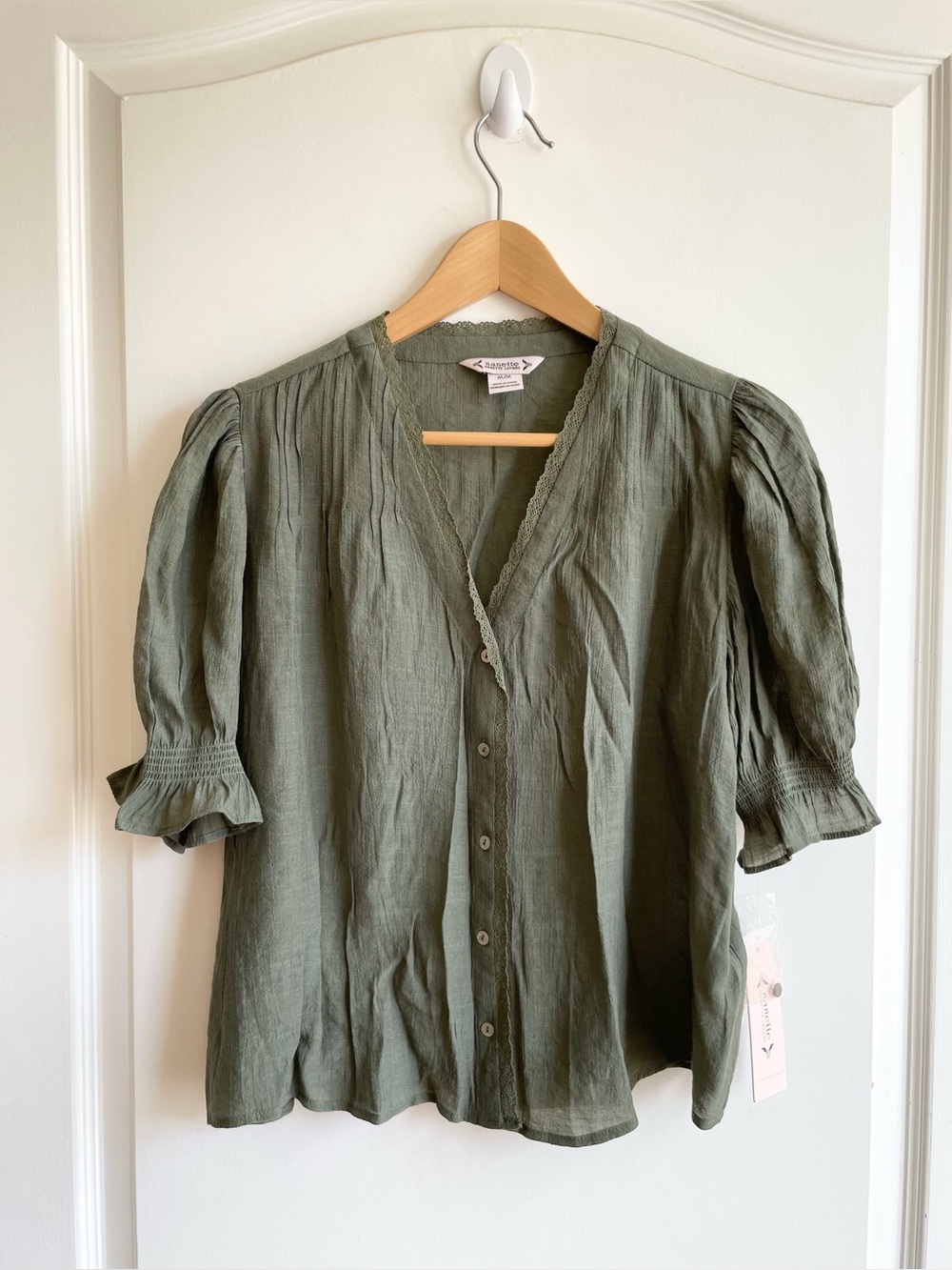 Nanette Lepore Green Puff Sleeve Peasant Button Up Blouse Lace Detail M Prairie